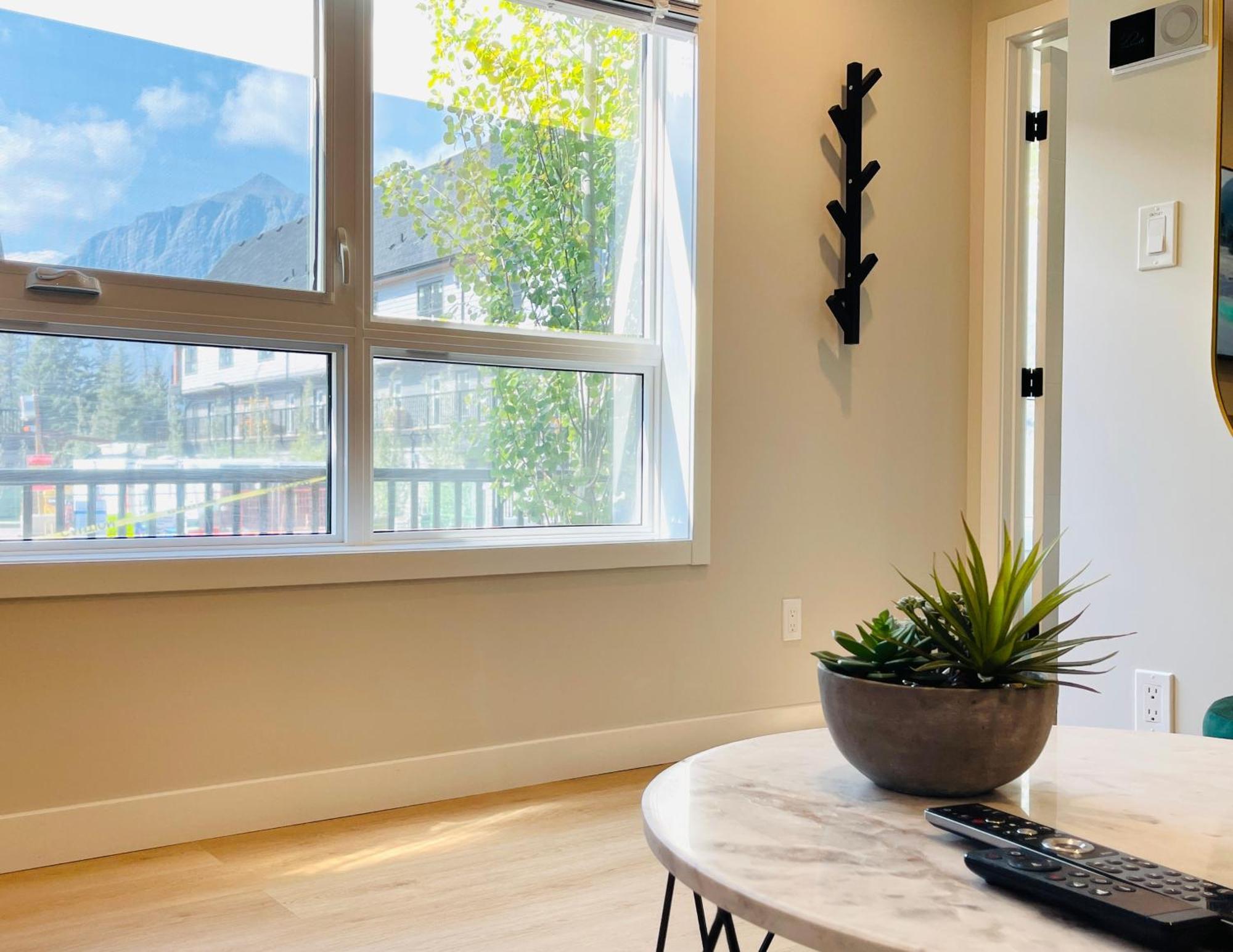 Joe'S Contemporary 2 King Bedrooms Vacation Home In Canmore Exteriér fotografie
